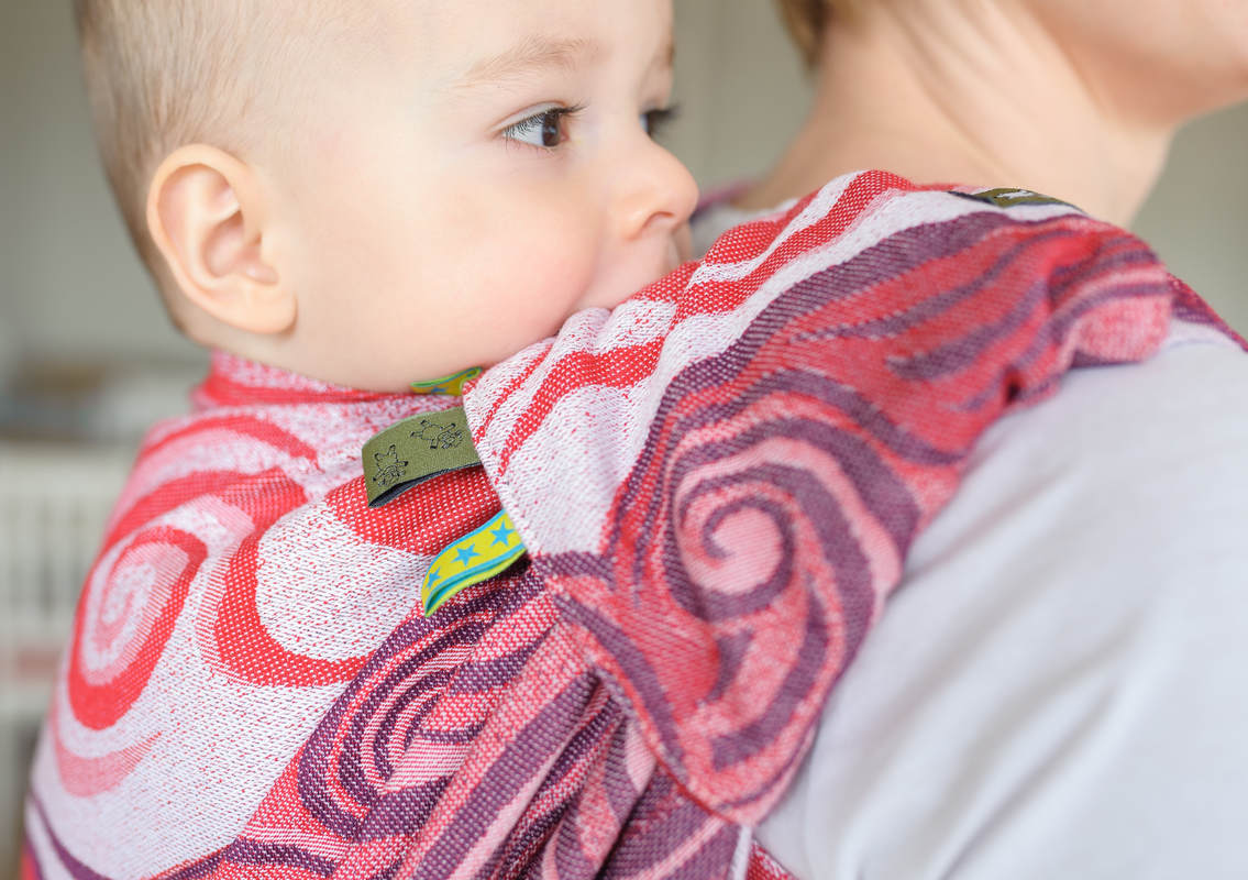 Drool Pads & Reach Straps Set, (60% cotton, 40% polyester) - MAROON WAVES #babywearing