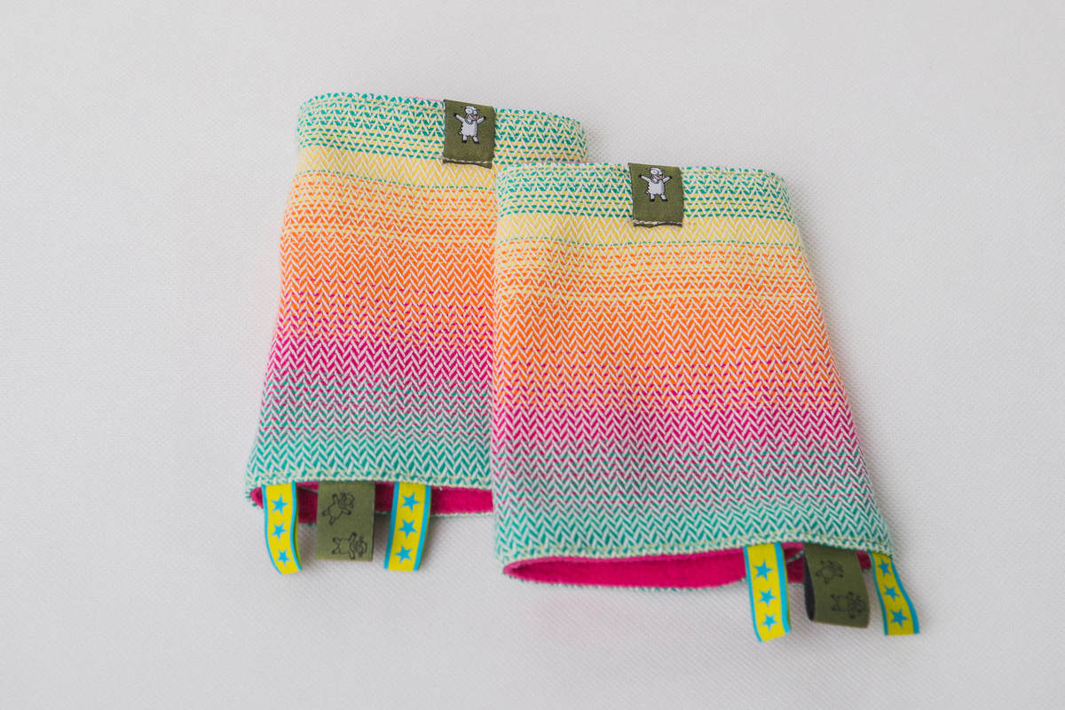 Drool Pads & Reach Straps Set, (60% cotton, 40% polyester) - LITTLE HERRINGBONE IMAGINATION (grade B) #babywearing
