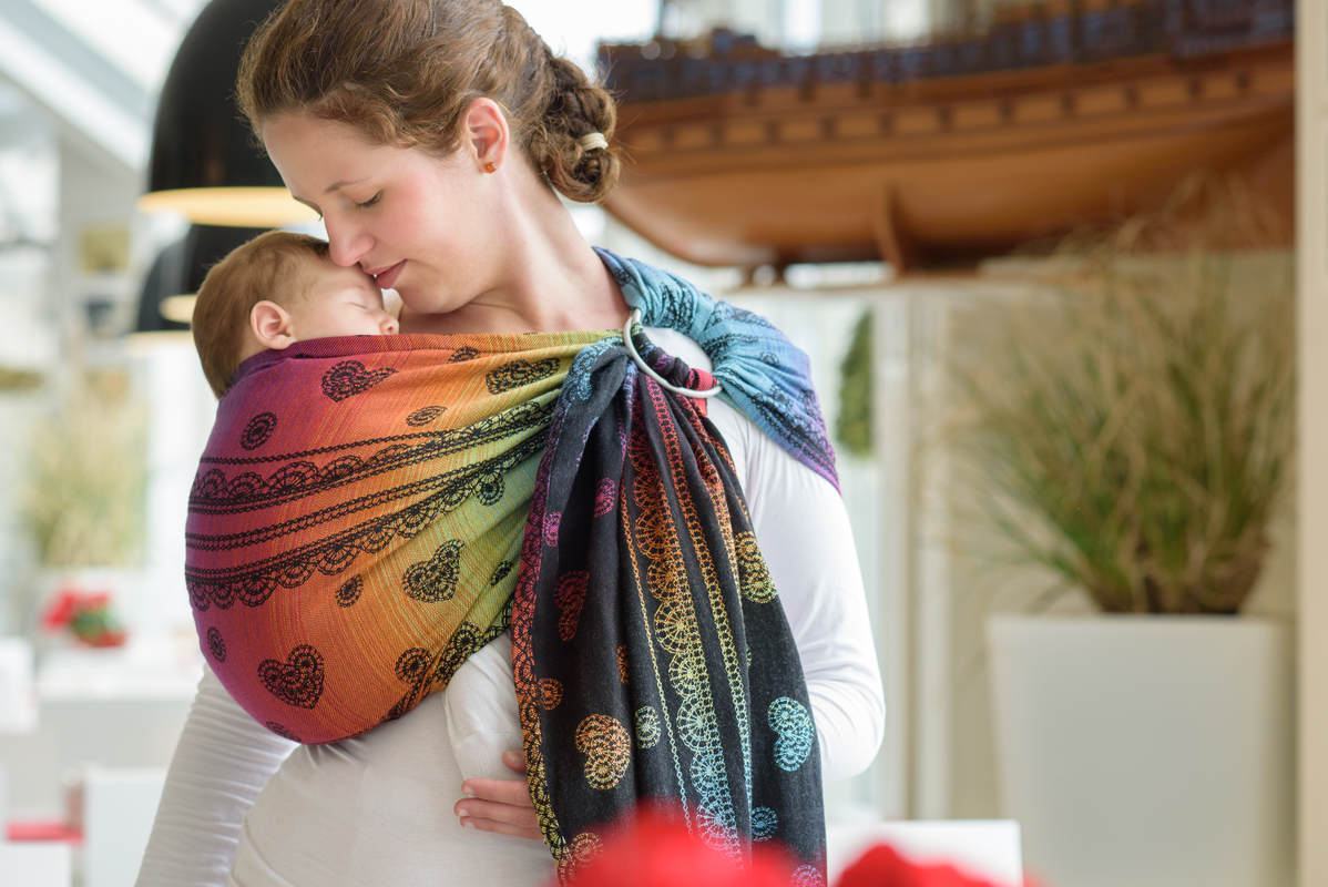 Żakardowa chusta kółkowa do noszenia dzieci, bawełna, ramię bez zakładek - TĘCZOWA KORONKA DARK - long 2.1m #babywearing