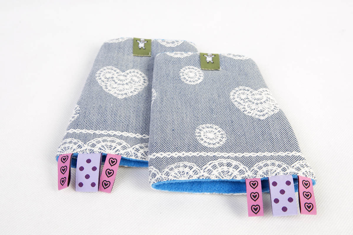 Drool Pads & Reach Straps Set, (Outer fabric - 60% cotton, 28% linen 12% tussah silk; Lining - 100% polyester) - ROYAL LACE #babywearing