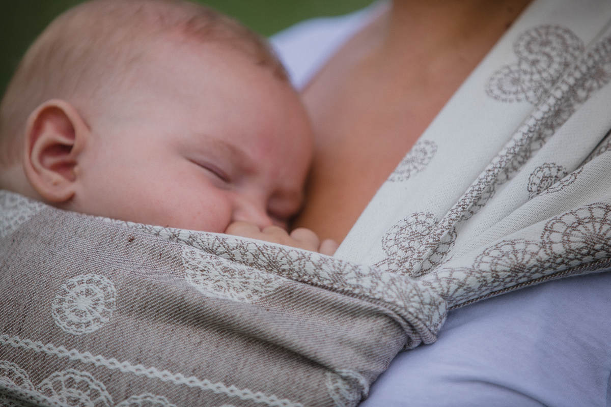 Baby Wrap, Jacquard Weave (60% cotton 28% linen 12% tussah silk) - PORCELAIN LACE - size L #babywearing