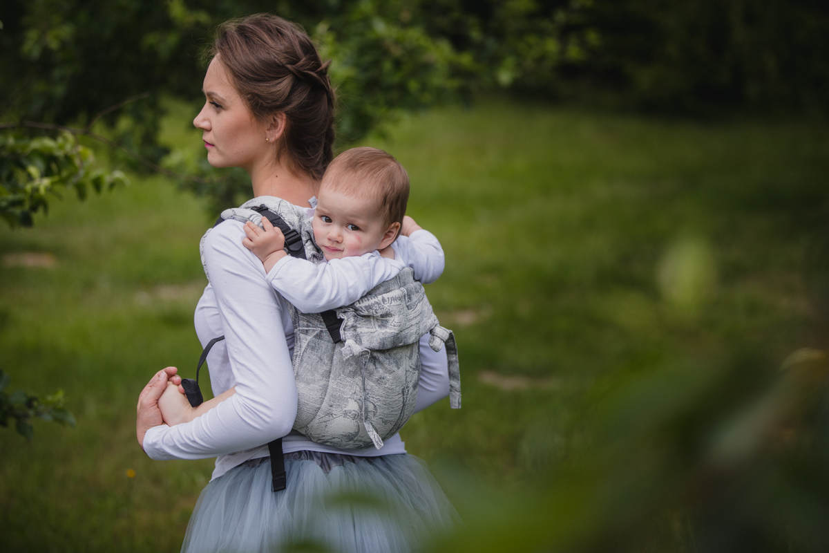 Lenny Buckle Onbuhimo baby carrier, standard size, jacquard weave (60% cotton 40% linen) - LINEN GALLEONS BLACK & CREAM #babywearing