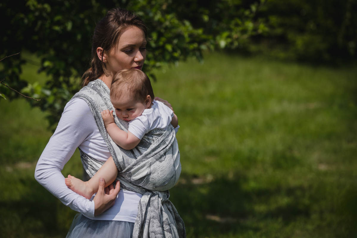 Baby Wrap, Jacquard Weave (60% cotton, 40% linen) - LINEN GALLEONS BLACK & CREAM - size XL #babywearing