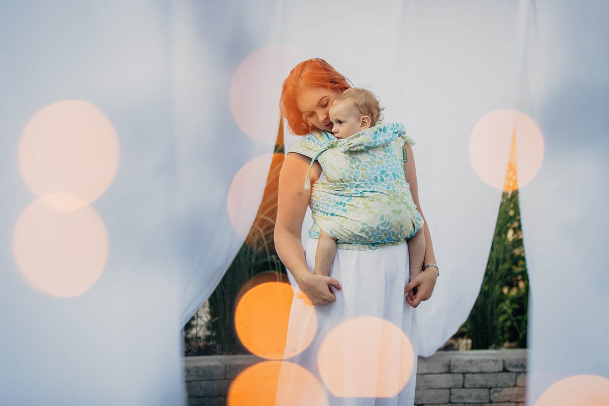 WRAP-TAI Tragehilfe Toddler mit Kapuze/ Jacquardwebung / 100% Baumwolle / LEMONADE #babywearing