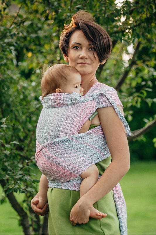 WRAP-TAI carrier Toddler with hood/ jacquard twill / 60% cotton, 28% merino wool, 8% silk, 4% cashmere/ LITTLE LOVE - ROSE GARDEN #babywearing