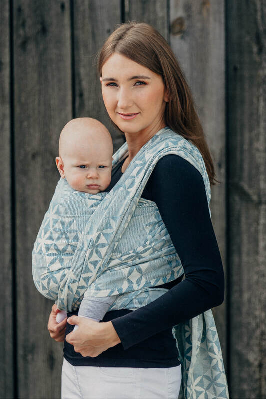 Baby Wrap, Jacquard Weave (60% cotton, 28% merino wool, 8% silk, 4% cashmere) - HEXA FLOWERS BLUE  - size M #babywearing