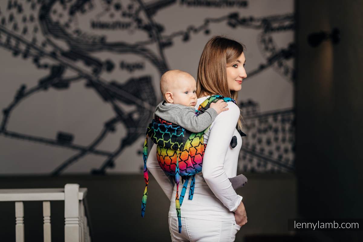 Nosidło Klamrowe ONBUHIMO z tkaniny żakardowej (100% bawełna), rozmiar Standard - TĘCZOWE GWIAZDKI DARK #babywearing