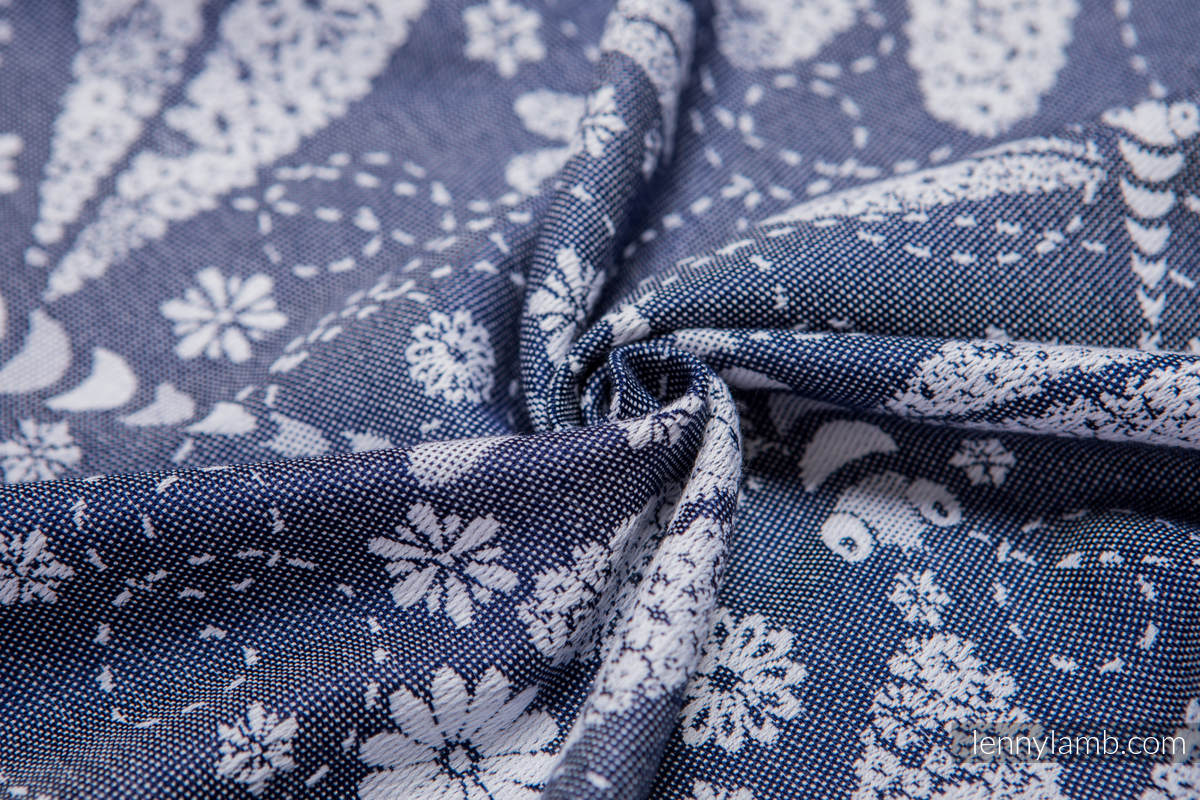 Baby Wrap, Jacquard Weave (60% cotton, 40% bamboo) - DRAGONFLY WHITE & NAVY BLUE - size S #babywearing