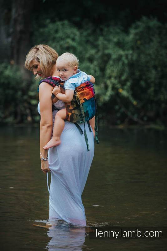 Lenny Buckle Onbuhimo baby carrier, toddler size, jacquard weave (100% cotton) - SWALLOWS RAINBOW DARK #babywearing