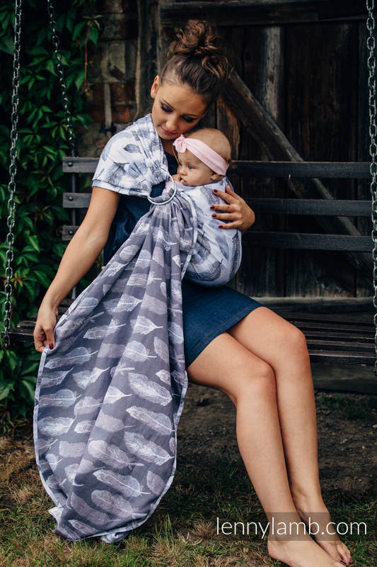Żakardowa chusta kółkowa do noszenia dzieci, bawełna - MALOWANE PIÓRA BIEL Z GRANATEM  - long 2.1m #babywearing