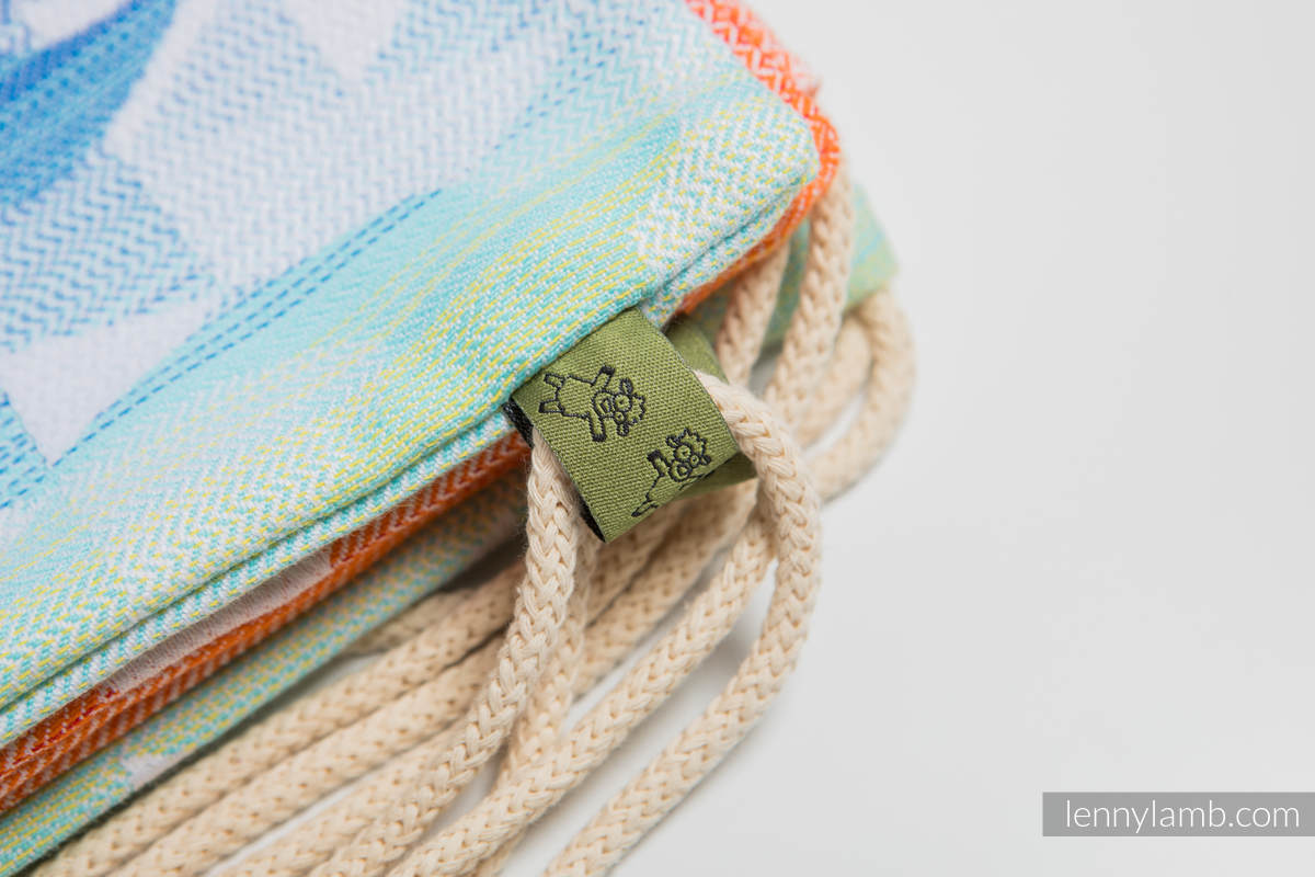 Mochila portaobjetos hecha de tejido de fular (100% algodón) - SWALLOWS RAINBOW LIGHT - talla estándar 32cmx43cm #babywearing
