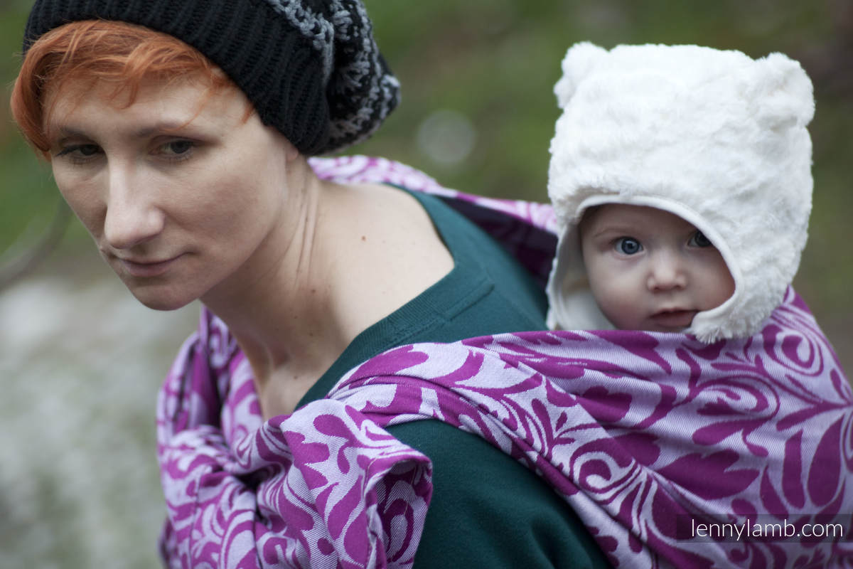 Baby Wrap, Jacquard Weave (100% cotton) - Twisted Leaves Purple & White - size L #babywearing