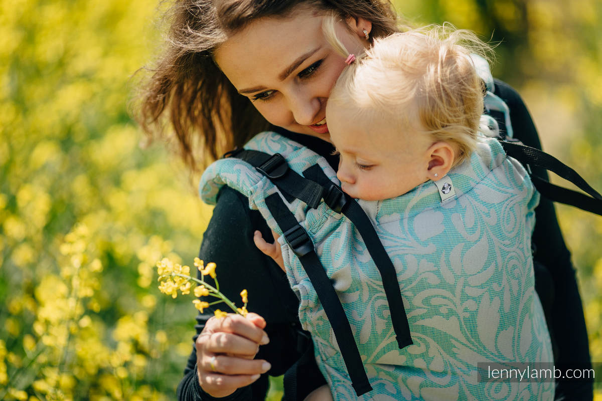 LennyUp Carrier, Standard Size, jacquard weave - (76%cotton, 12%linen, 7%silk, 5%baby alpaca) - TWISTED LEAVES BREATH OF SUMMER #babywearing