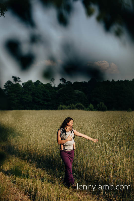 LennyUp Carrier, Standard Size, jacquard weave (65% cotton, 35% linen) - QUEEN OF THE NIGHT - ONLY SILENCE #babywearing