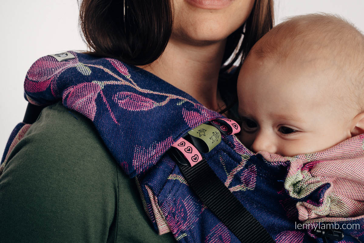 Drool Pads & Reach Straps Set, (60% cotton, 40% polyester) - THE SECRET MAGNOLIA #babywearing