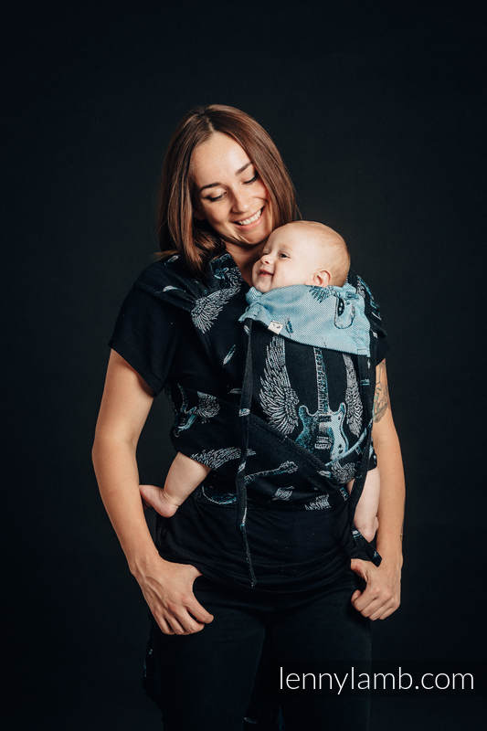 WRAP-TAI Tragehilfe Mini mit Kapuze/ Jacquardwebung, 100% Baumwolle - WINGED GUITARS #babywearing