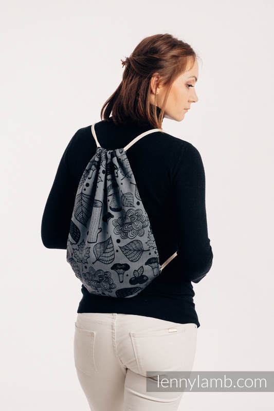 Sac à cordons en retailles d’écharpes (100% coton) - UNDER THE LEAVES - NIGHT VENTURE - taille standard 32 cm x 43 cm #babywearing