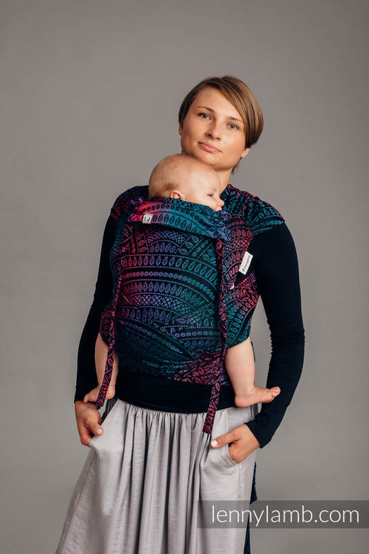 WRAP-TAI carrier Toddler with hood/ jacquard twill / 60%  cotton, 28% Merino wool, 8% silk, 4% cashmere - PEACOCK'S TAIL - BLACK OPAL #babywearing