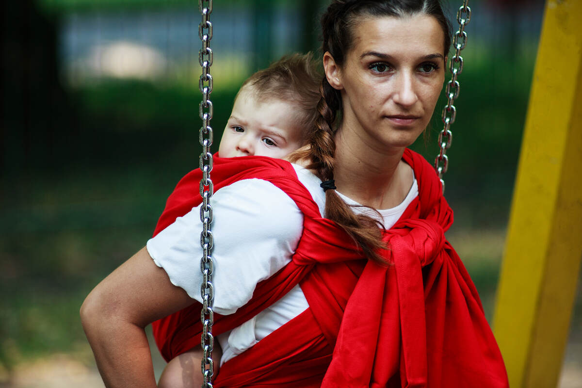 Chusta do noszenia dzieci, tkana splotem skośno-krzyżowym - Maki - rozmiar M #babywearing