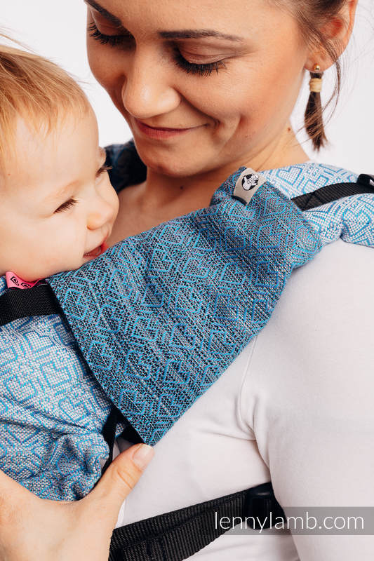 LennyUp Carrier, Standard Size, jacquard weave 100% cotton - BIG LOVE - OMBRE LIGHT BLUE #babywearing