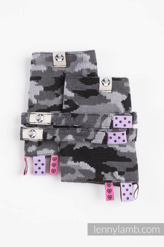Drool Pads & Reach Straps Set, (60% cotton, 40% polyester) - GREY CAMO #babywearing