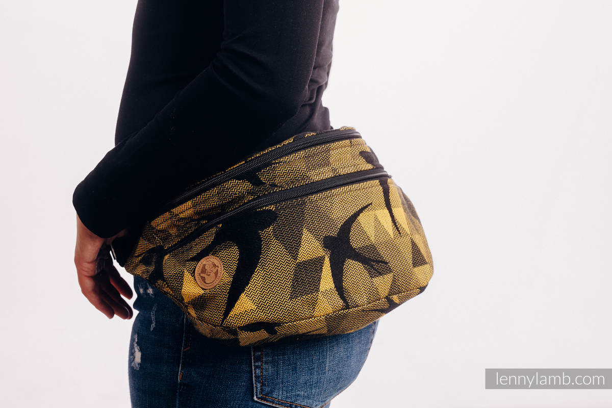 Waist Bag made of woven fabric, size large (96% cotton, 4% metallised yarn) - SWALLOWS BLACK GOLD #babywearing