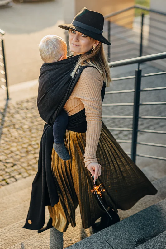 Baby Wrap, Jacquard Weave (59% cotton, 41% merino wool) - PEACOCK'S TAIL - PITCH BLACK - size S #babywearing