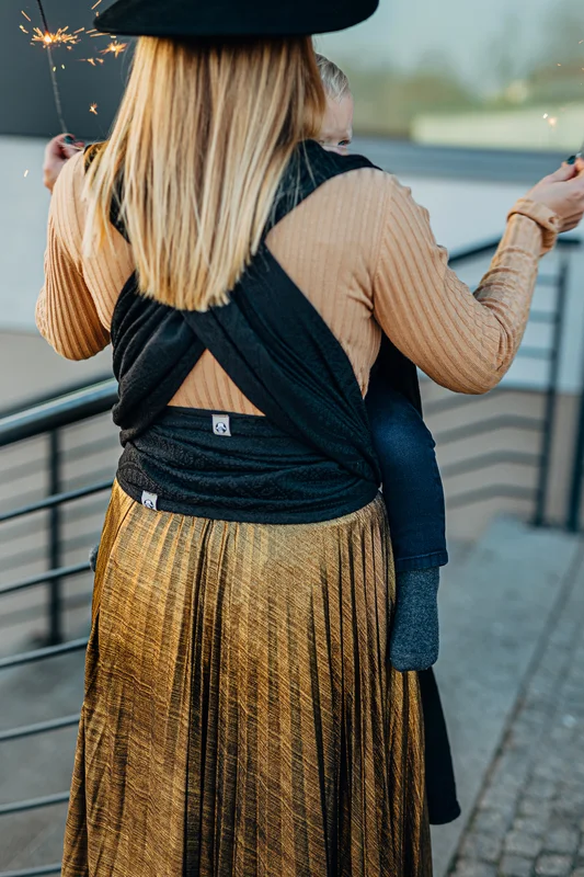 Baby Wrap, Jacquard Weave (59% cotton, 41% merino wool) - PEACOCK'S TAIL - PITCH BLACK - size S #babywearing