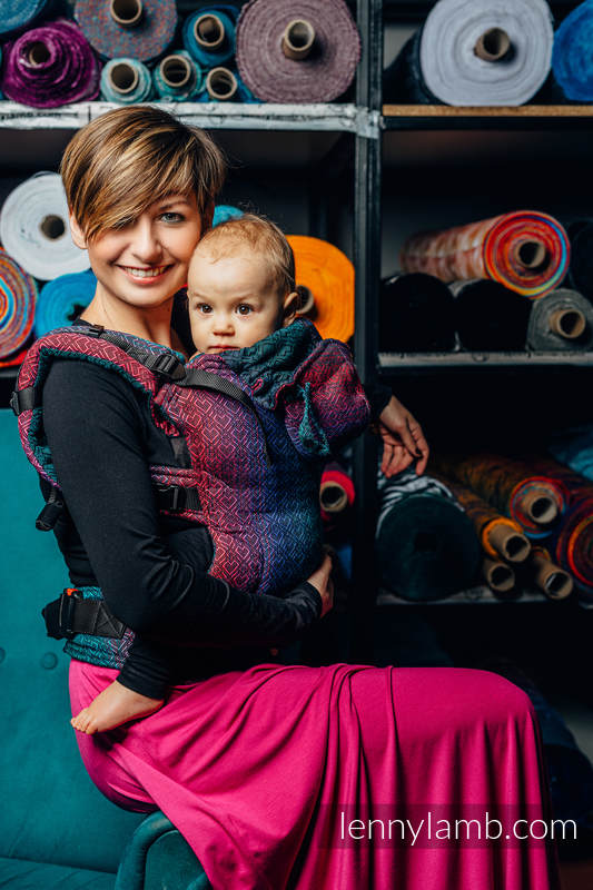 Marsupio Ergonomico LennyGo, misura Toddler, tessitura jacquard (60% Cotone, 28% lana merinos, 8% seta, 4% cashmere) - BIG LOVE - BLACK OPAL #babywearing
