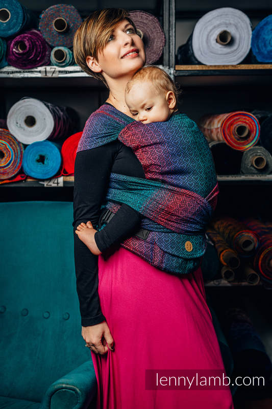 Mochila LennyHybrid Half Buckle, talla estándar, tejido jaqurad (60% algodón, 28% lana merino, 8% seda, 4% cachemir) - BIG LOVE - BLACK OPAL #babywearing