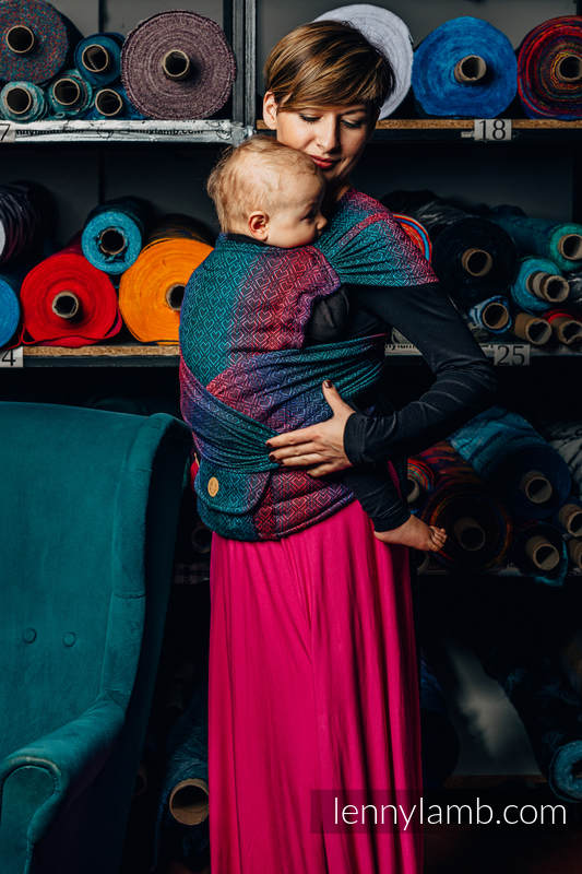 LennyHybrid Half Buckle Carrier, Standard Size, jacquard weave (60% cotton, 28% Merino wool, 8% silk, 4% cashmere) - BIG LOVE - BLACK OPAL #babywearing