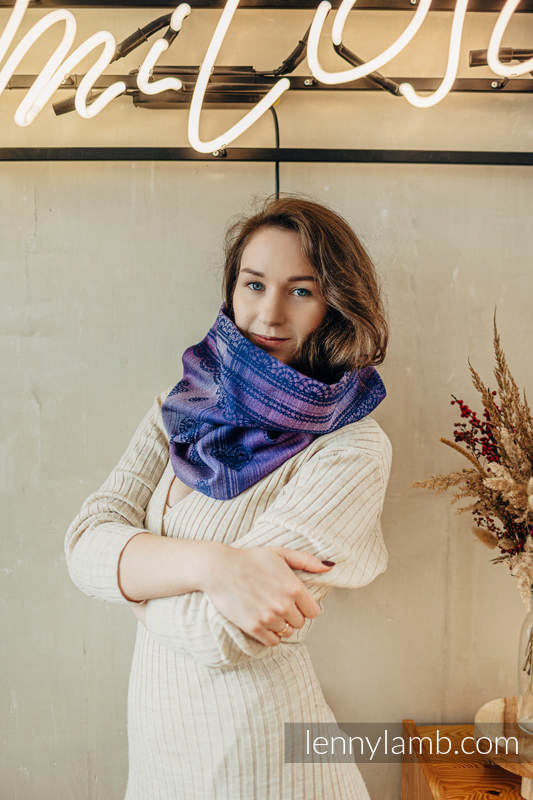 Snood Scarf (Outer fabric - 65% cotton 25% linen 10% tussah silk; Lining - 100% cotton) - SPACE LACE & SUGILITE #babywearing