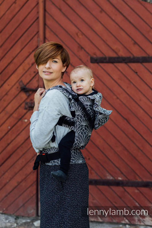 Marsupio Ergonomico LennyGo, misura Baby, tessitura jacquard (100% lino) - LOTUS - BLACK #babywearing