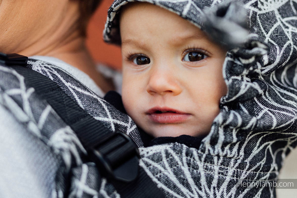 Marsupio Ergonomico LennyGo, misura Baby, tessitura jacquard (100% lino) - LOTUS - BLACK #babywearing