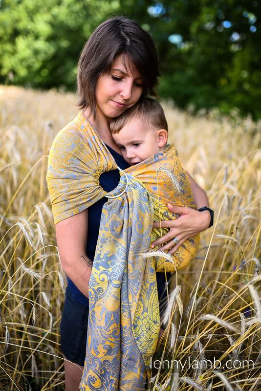 Żakardowa chusta kółkowa do noszenia dzieci, 95% bawełna, 5% przędza metalizowana, ramię bez zakładek - CZAS ZBIORÓW - FIELDS OF GOLD - standard 1.8m #babywearing