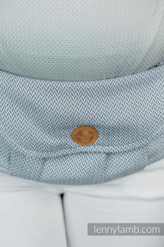 Porte-bébé en maille LennyUpGrade, taille standard, tissage herringbone (75% coton, 25% polyester) -  BASIC LINE - LITTLE HERRINGBONE GREY #babywearing