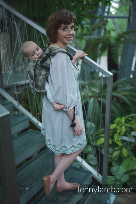 Lenny Buckle Onbuhimo baby carrier, toddler size, jacquard weave (100% linen) - VIRIDIFLORA - KHAKI #babywearing