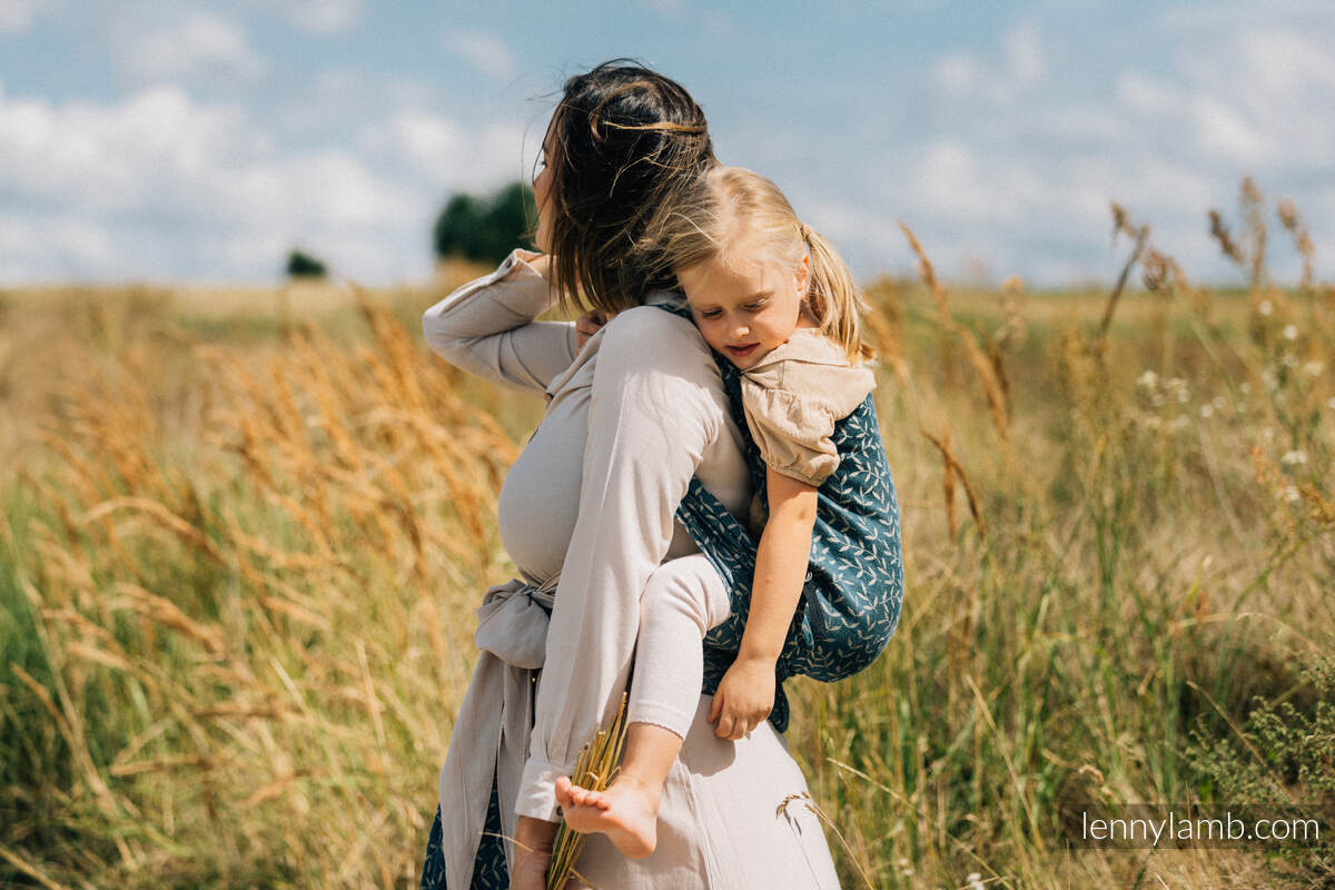 LennyHybrid Half Buckle Carrier, Preschool Size, jacquard weave 100% linen - ENCHANTED NOOK - DAYFLOWER #babywearing