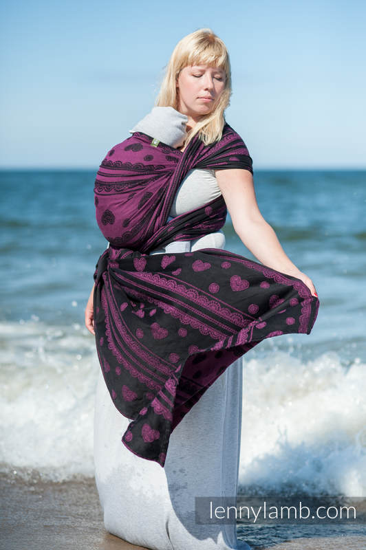 :WVJ_M_RMNTC_LC #babywearing