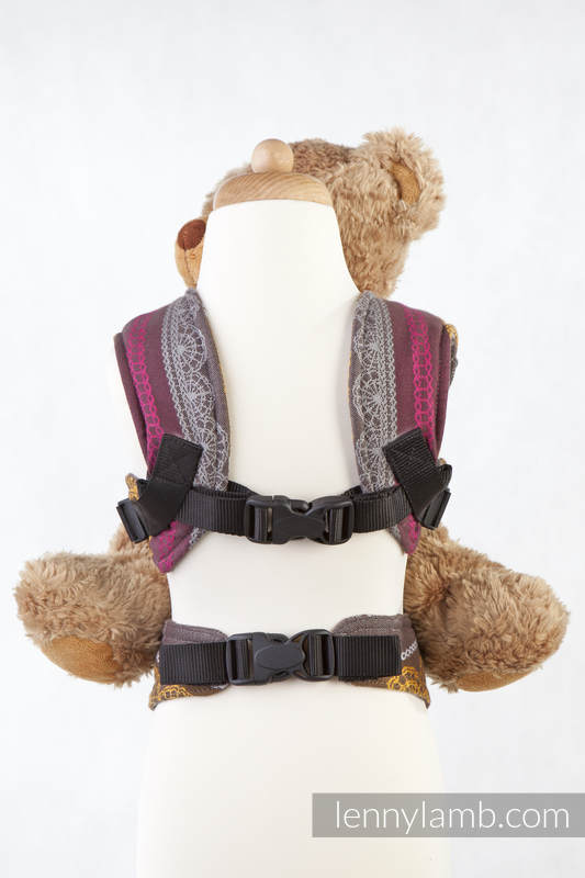 :DLL_CRR_CFF_LC_RVRS #babywearing