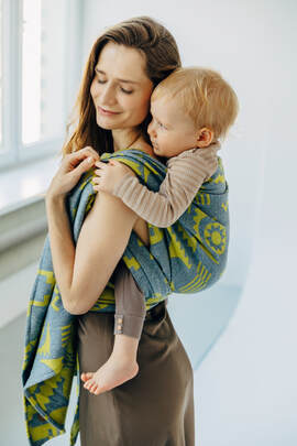 Baby Wrap, Jacquard Weave (37% combed cotton, 28% merino wool, 23% noil silk, 8% mulberry silk, 4% cashmere) - EXPERIMENT no. 32 - size M
