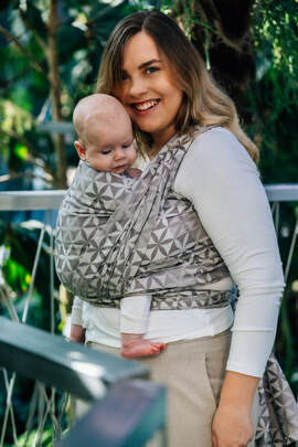 Baby Wrap, Jacquard Weave (55% cotton, 45% TENCEL™ Lyocell) - HEXAFLOWERS - MIRROR - size L
