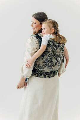 Porte-bébé LennyPreschool, taille preschool, jacquard (65% Coton, 35% Soie) - QUEEN OF THE NIGHT - PAMINA