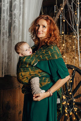 LennyHybrid Half Buckle Carrier, Standard Size, jacquard weave (75% cotton, 21% merino wool, 4% cashmere) - DECO - GOLDEN MOSS
