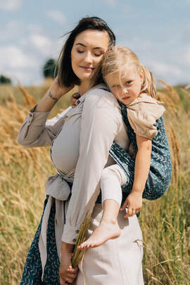 LennyHybrid Half Buckle Carrier, Preschool Size, jacquard weave 100% linen - ENCHANTED NOOK - DAYFLOWER