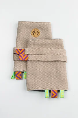 Drool Pads & Reach Straps Set, (60% cotton, 40% polyester) - PEANUT BUTTER