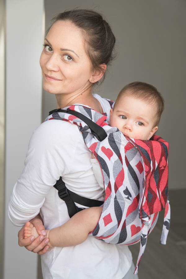 Queen Of Hearts — Design photos (no colorway)